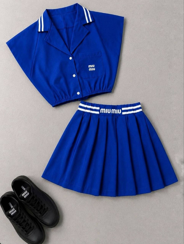 ست کراپ و دامن miu miu