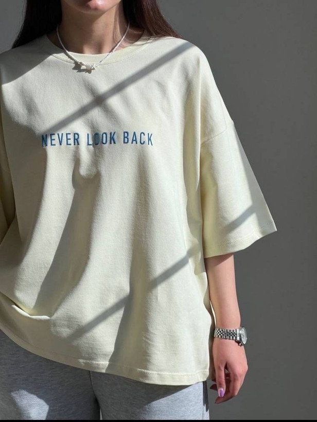 تیشرت باکسی چاپی نخ پنبه طرح NEVER LOCK BACK
